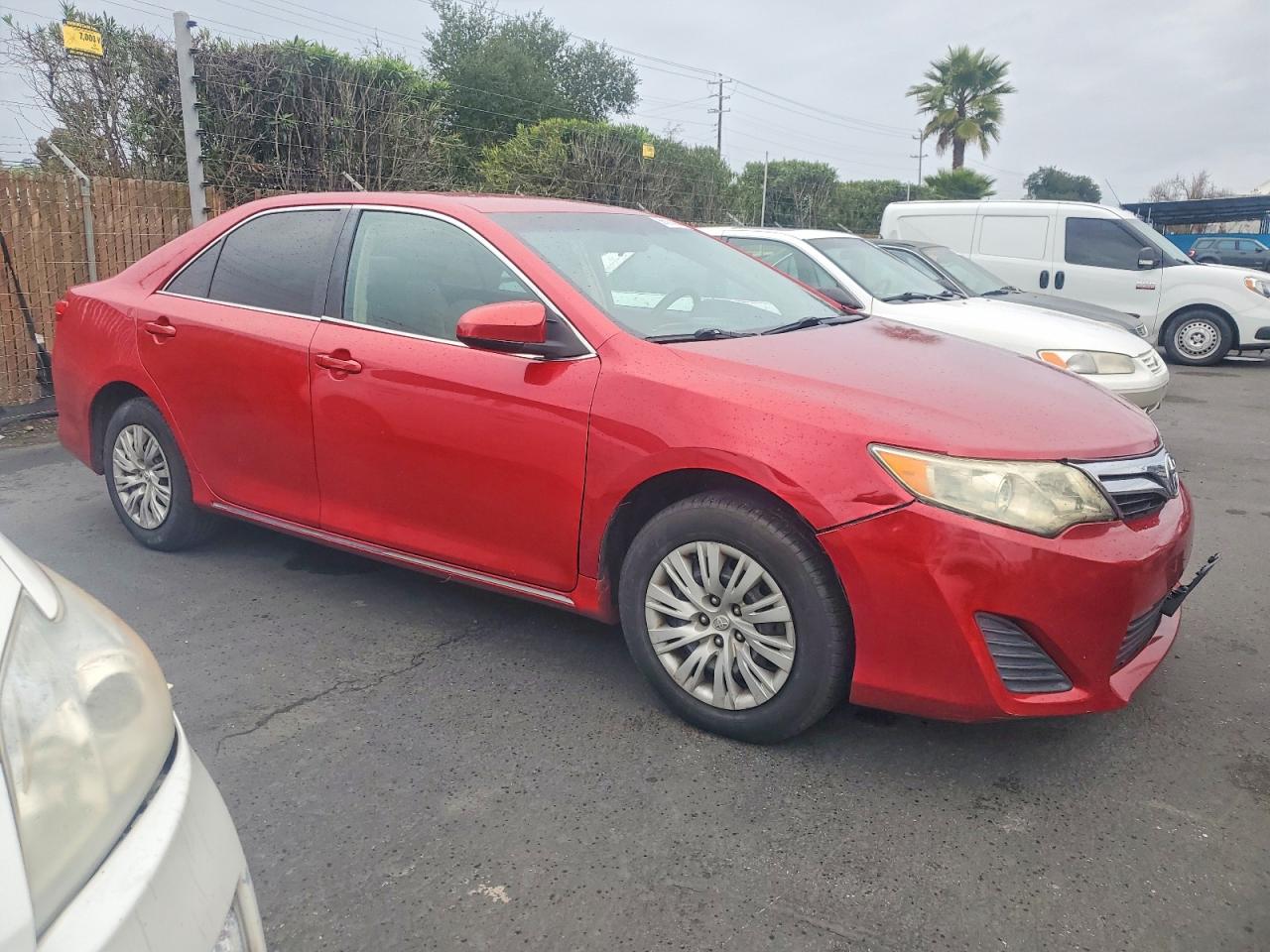 2012 TOYOTA CAMRY BASE photo 4