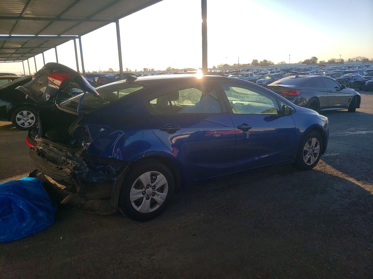 2017 KIA FORTE LX photo 3