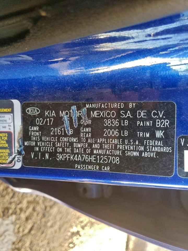2017 KIA FORTE LX photo 13