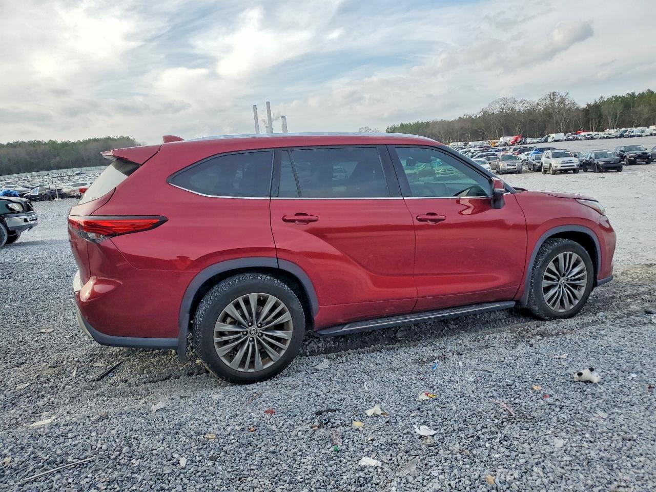 2020 TOYOTA HIGHLANDER PLATINUM photo 3
