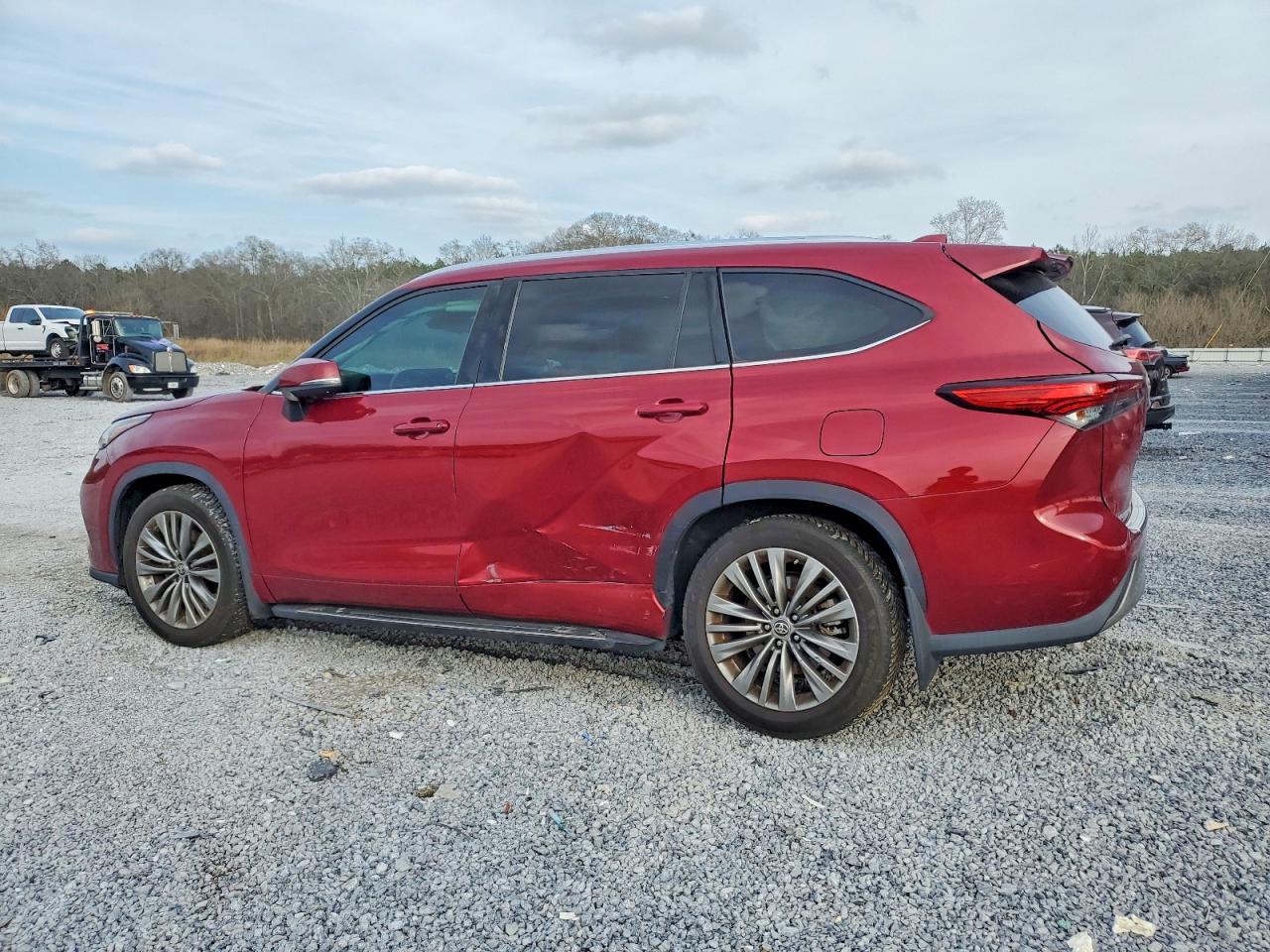 2020 TOYOTA HIGHLANDER PLATINUM photo 2