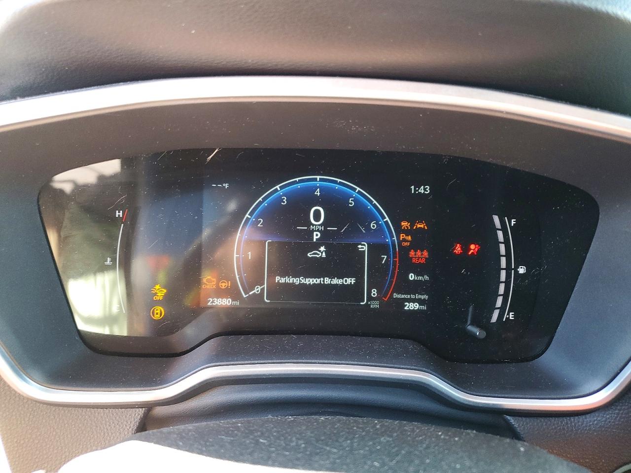 2023 TOYOTA COROLLA CROSS XLE photo 9