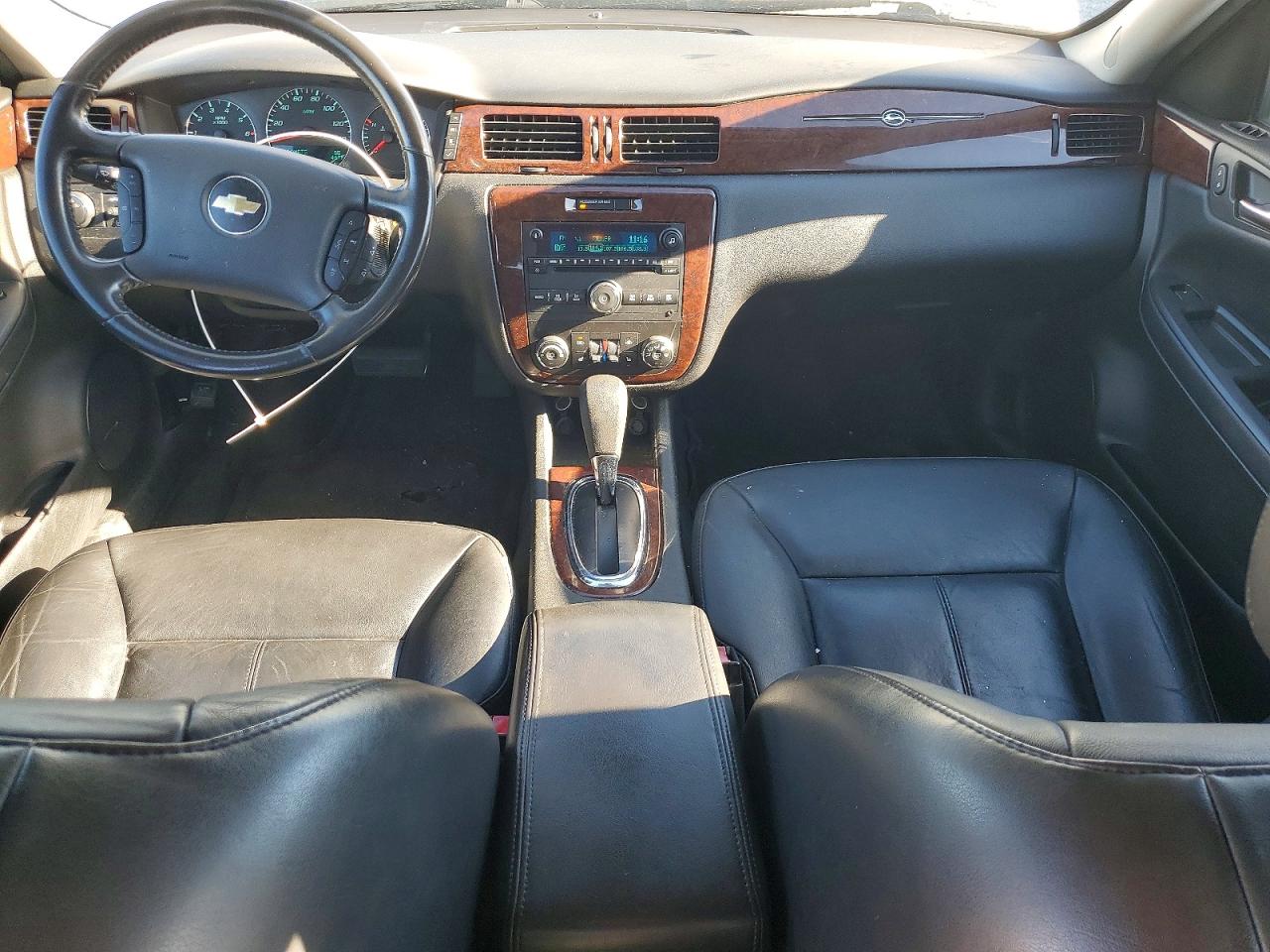 2011 CHEVROLET IMPALA LT photo 8