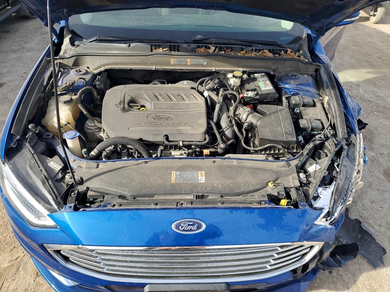 2017 FORD FUSION SE photo 11