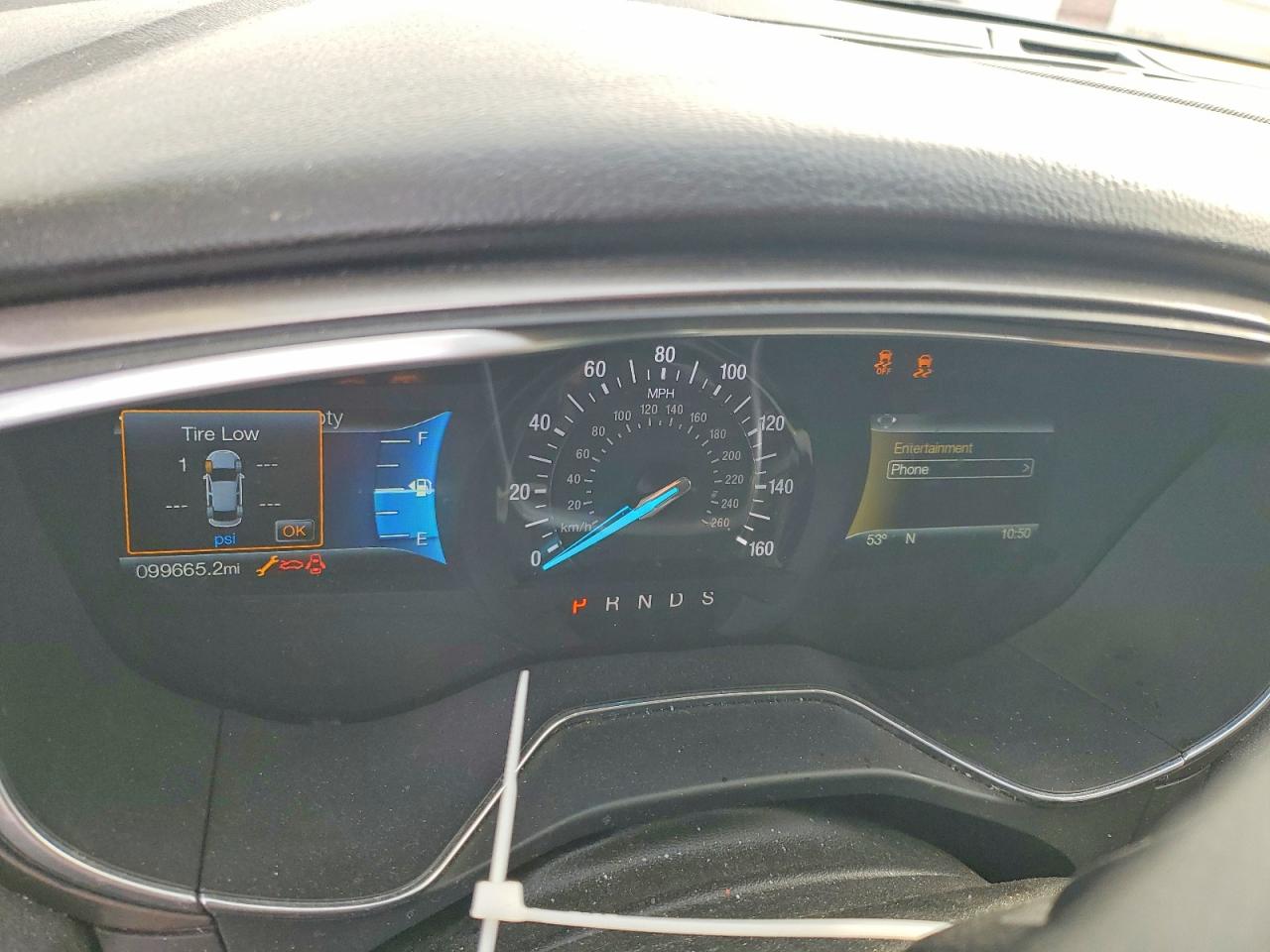 2017 FORD FUSION SE photo 9