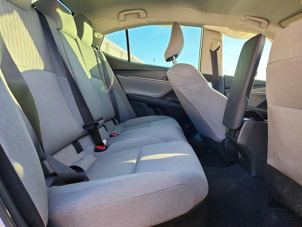 2025 TOYOTA CAMRY XSE photo 28