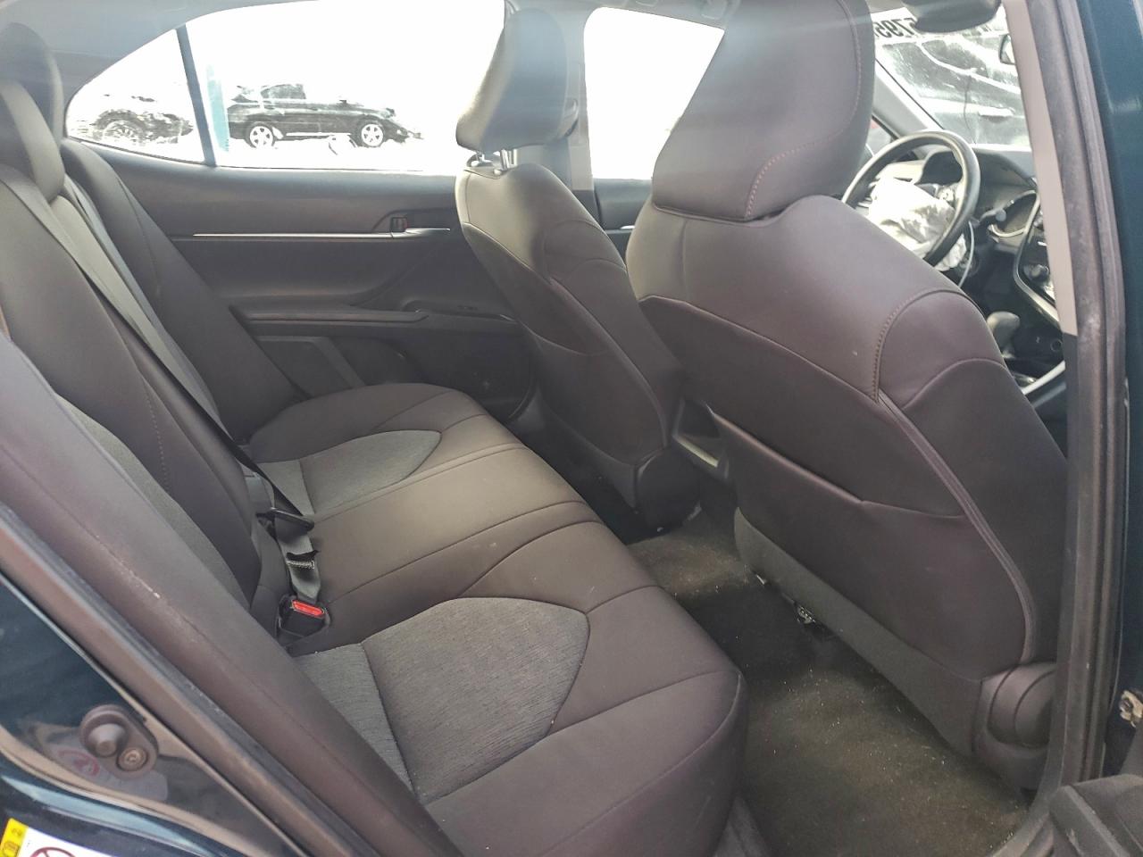 2019 TOYOTA CAMRY L photo 10