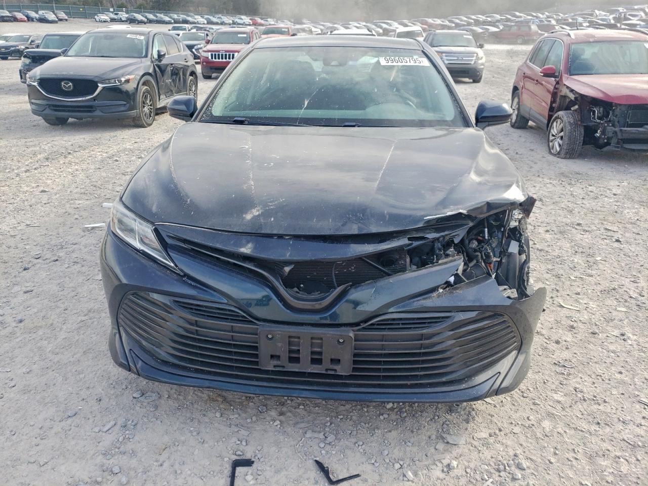 2019 TOYOTA CAMRY L photo 5