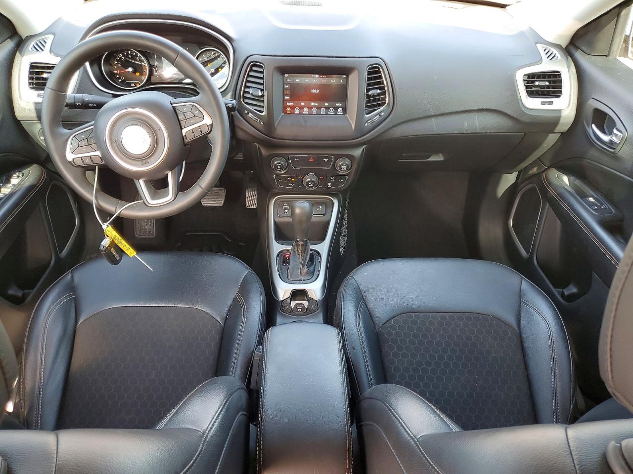 2021 JEEP COMPASS LATITUDE photo 8