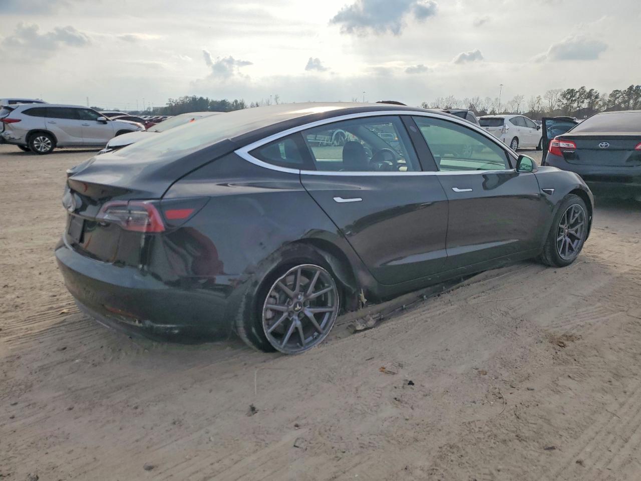 2020 TESLA MODEL 3 photo 5
