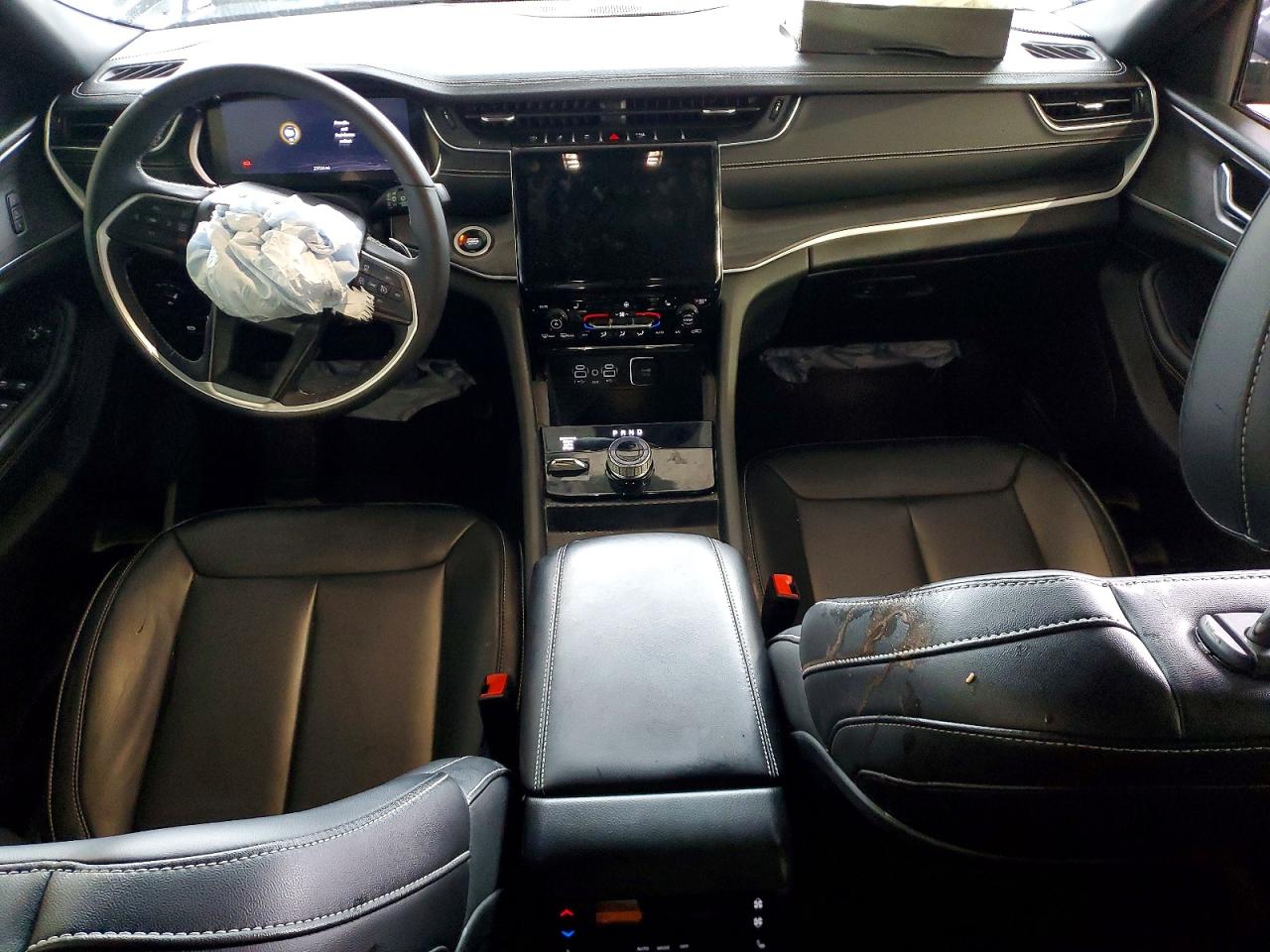 2024 JEEP GRAND CHEROKEE L LIMITED photo 15