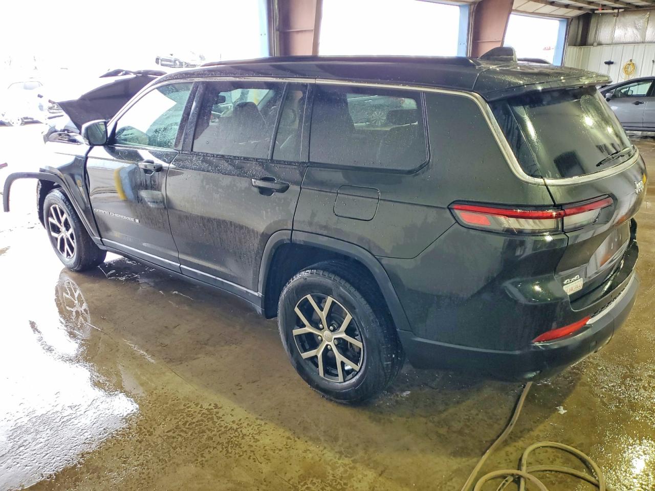 2024 JEEP GRAND CHEROKEE L LIMITED photo 3