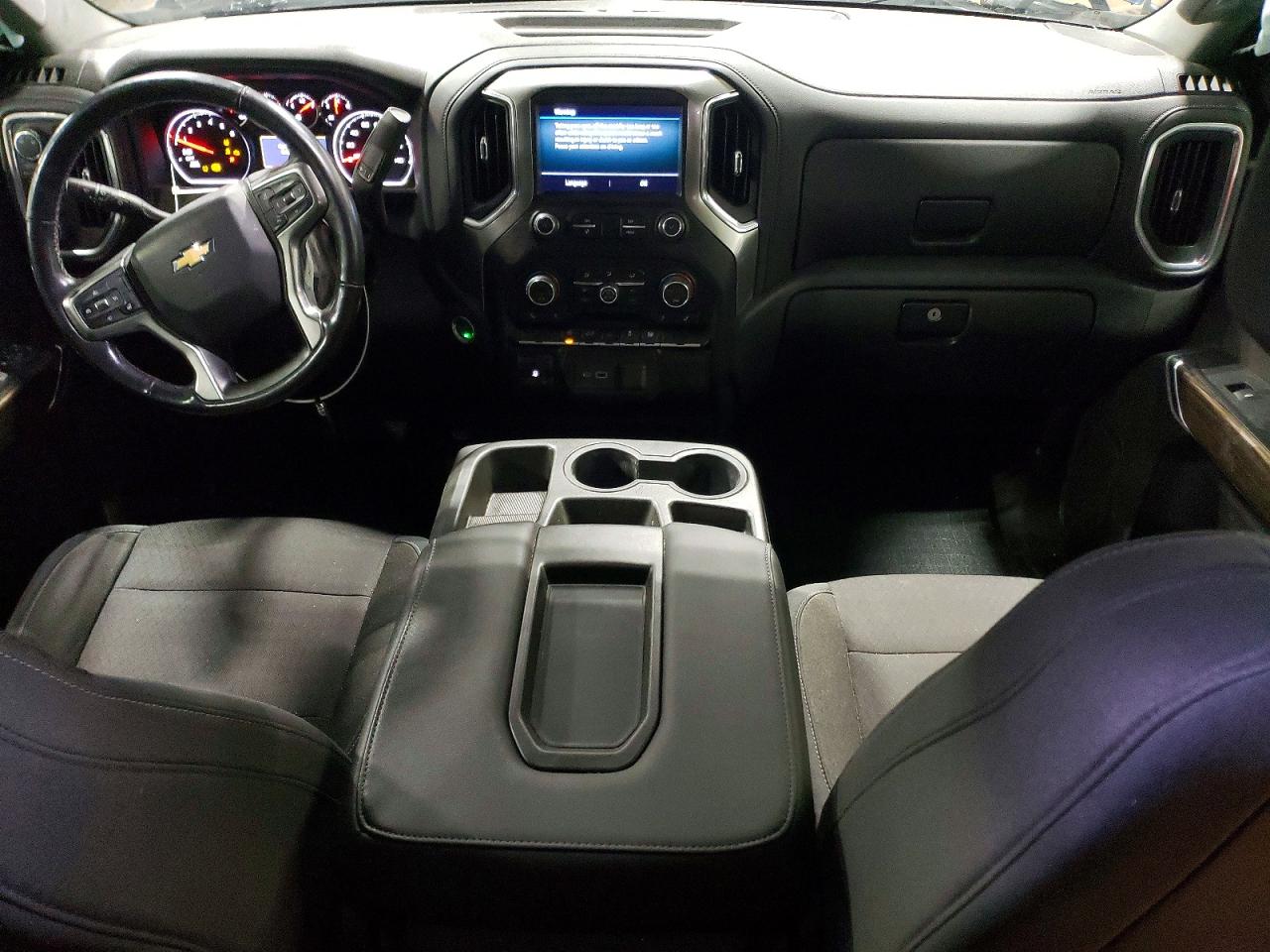 2019 CHEVROLET SILVERADO K1500 LT photo 8