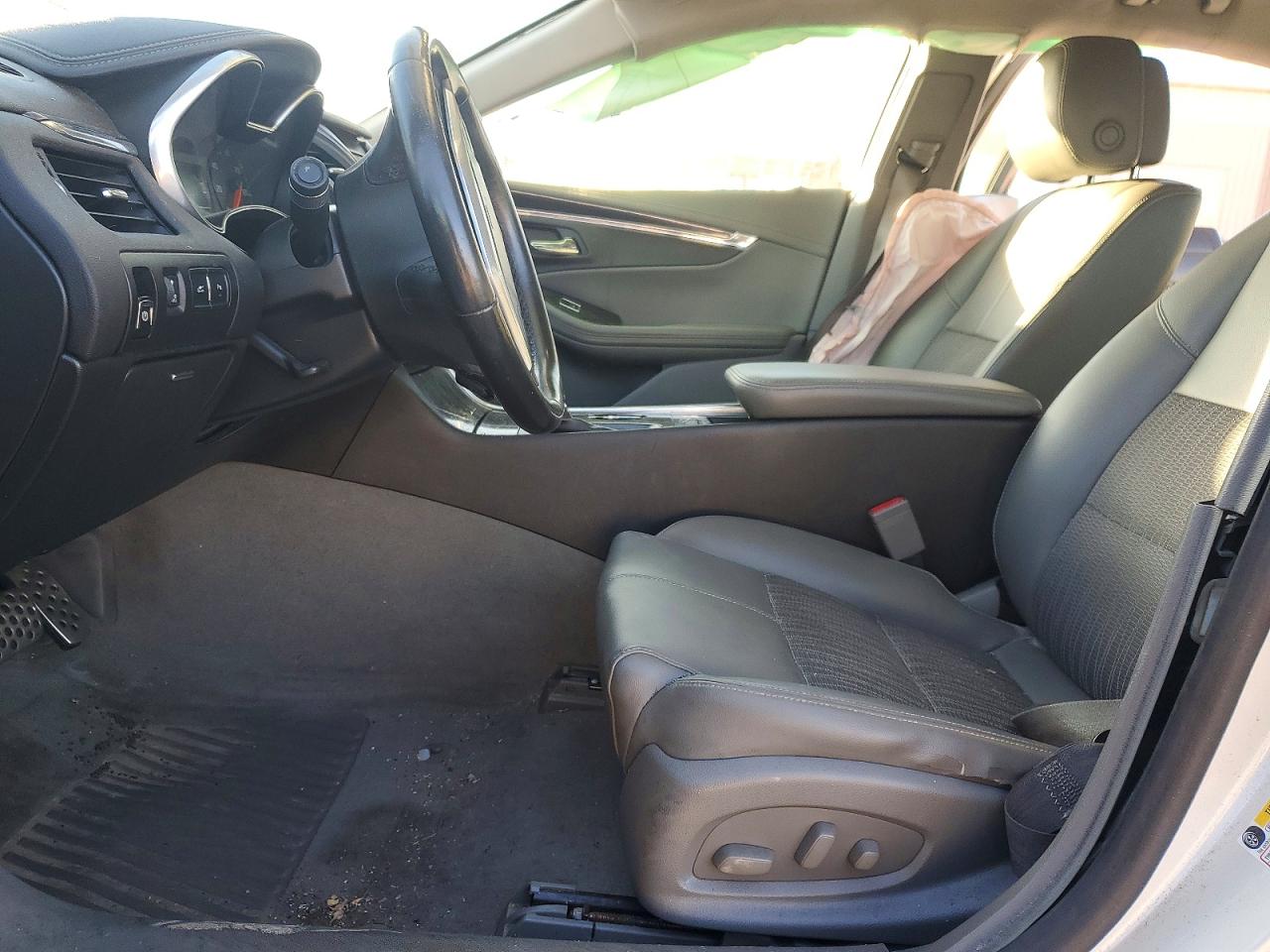 2014 CHEVROLET IMPALA LT photo 13