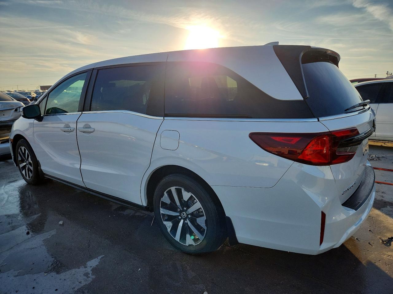 2025 HONDA ODYSSEY EXL photo 2
