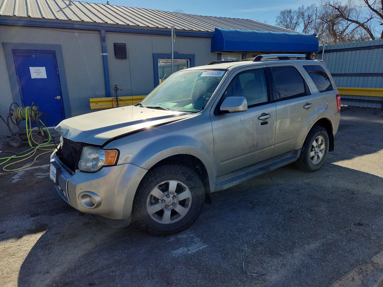 2011 FORD ESCAPE