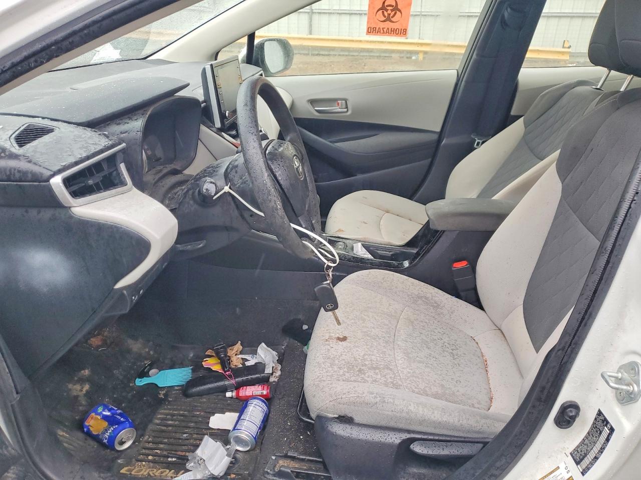 2020 TOYOTA COROLLA LE photo 7