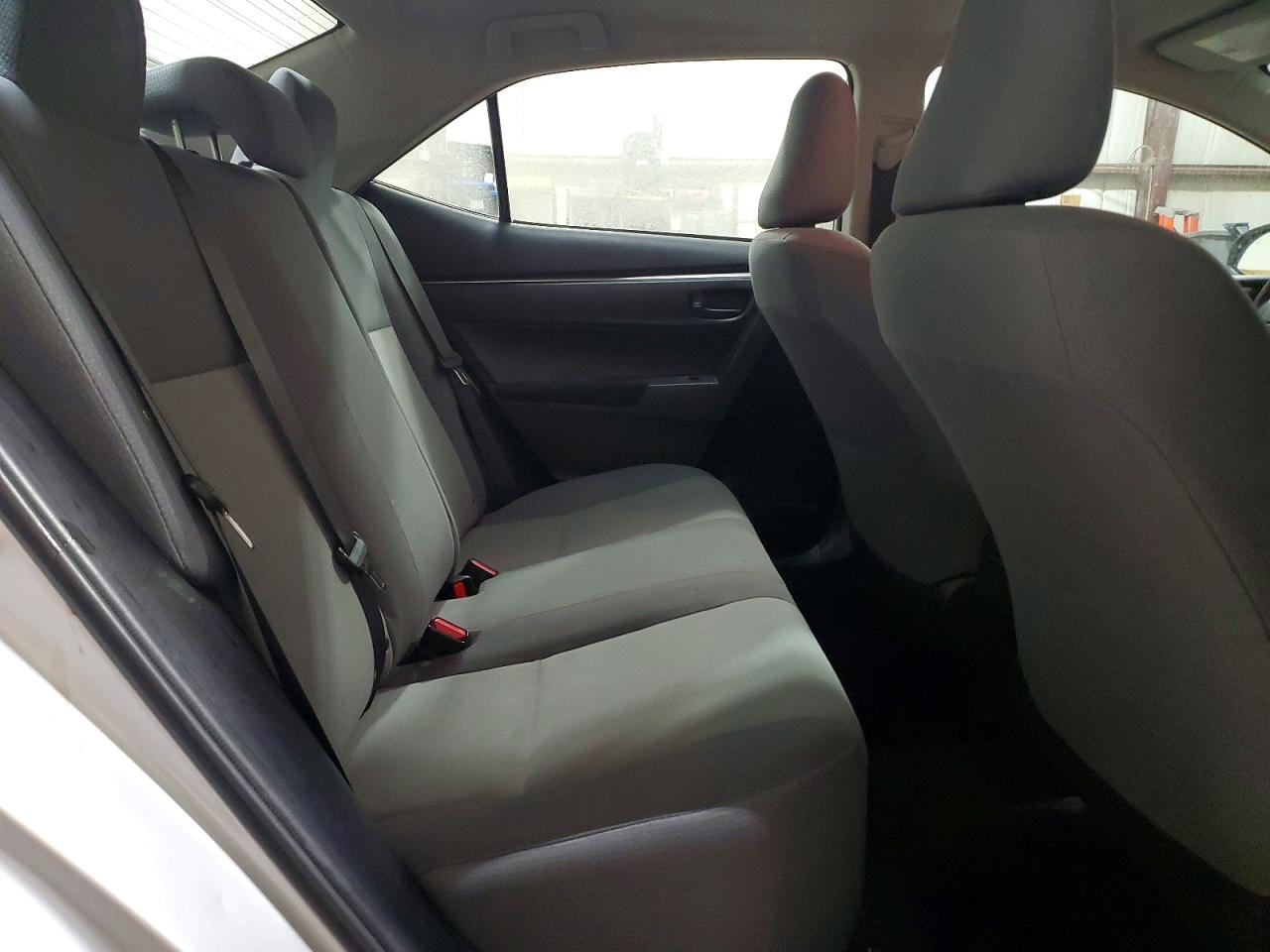 2014 TOYOTA COROLLA L photo 10