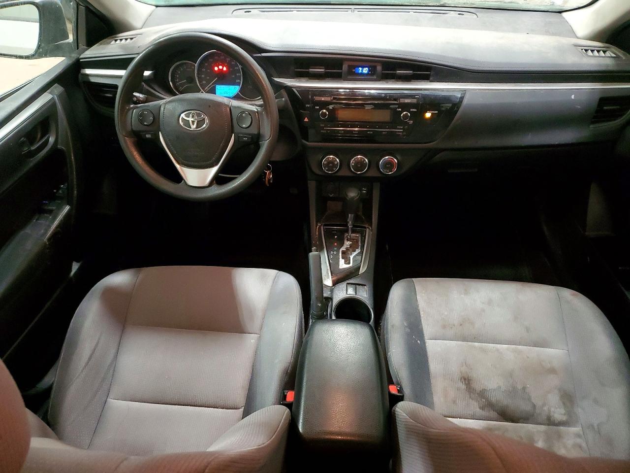 2014 TOYOTA COROLLA L photo 8