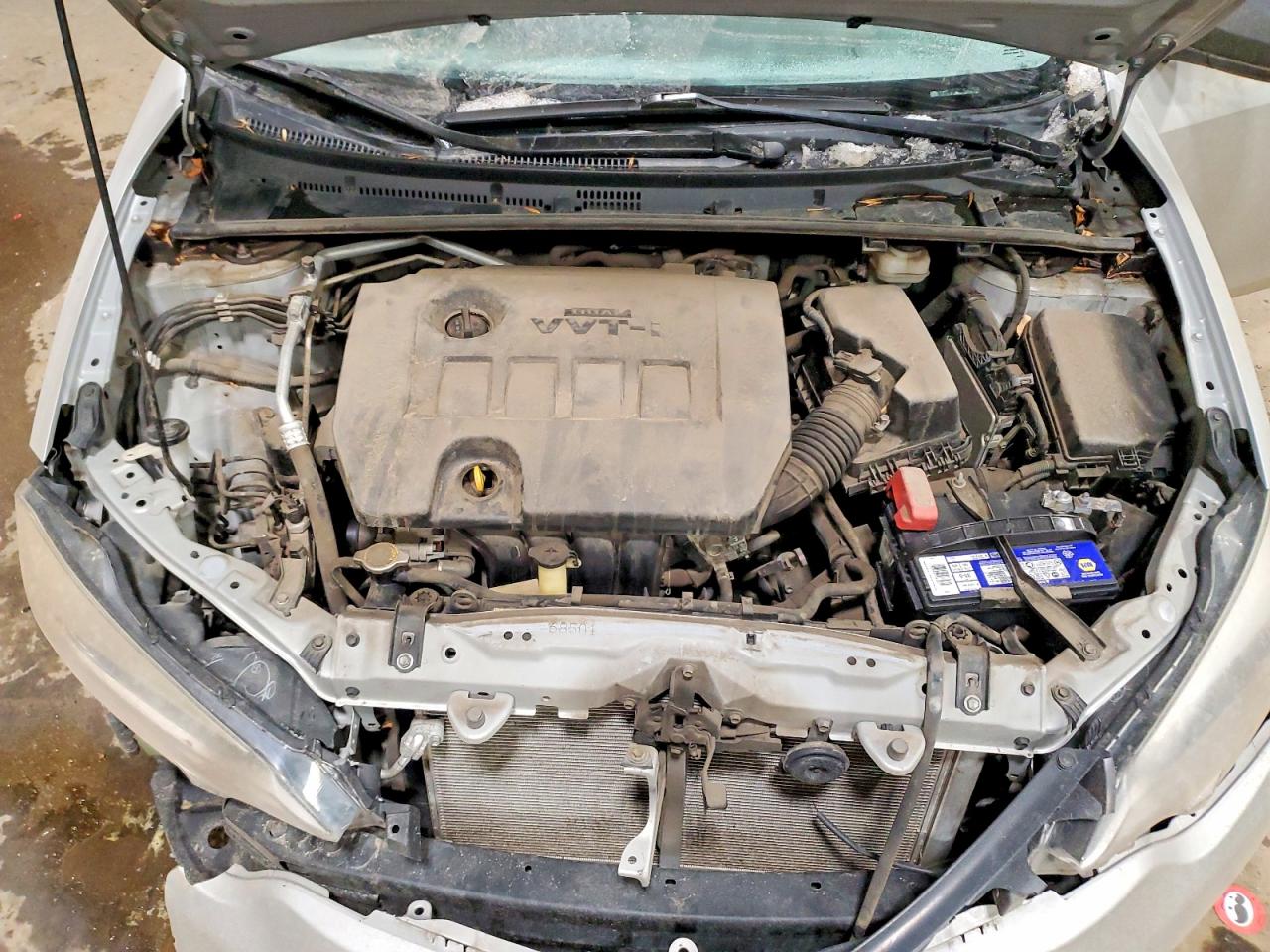 2014 TOYOTA COROLLA L photo 11
