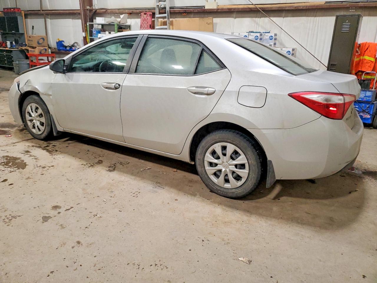 2014 TOYOTA COROLLA L photo 2