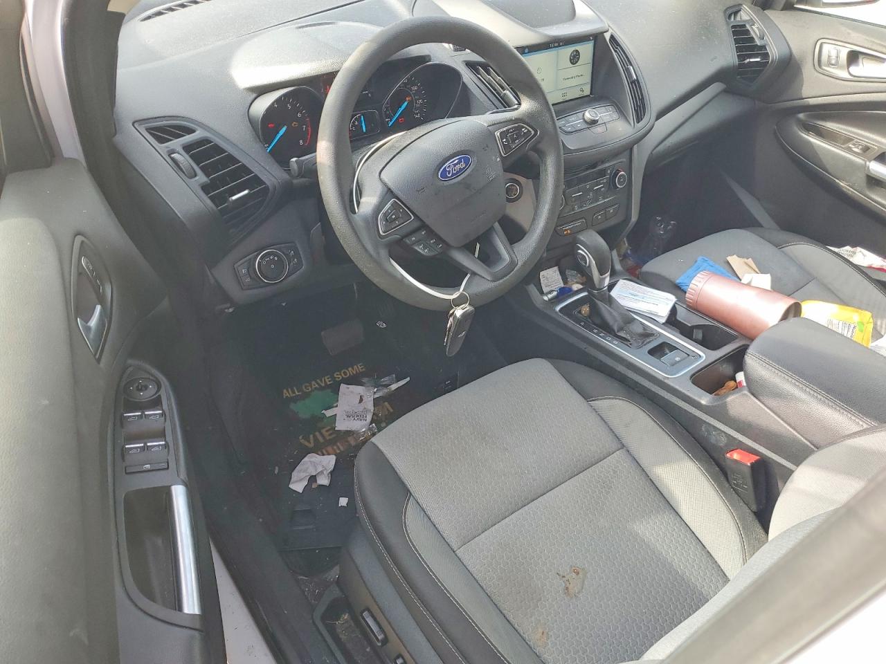 2019 FORD ESCAPE SE photo 8