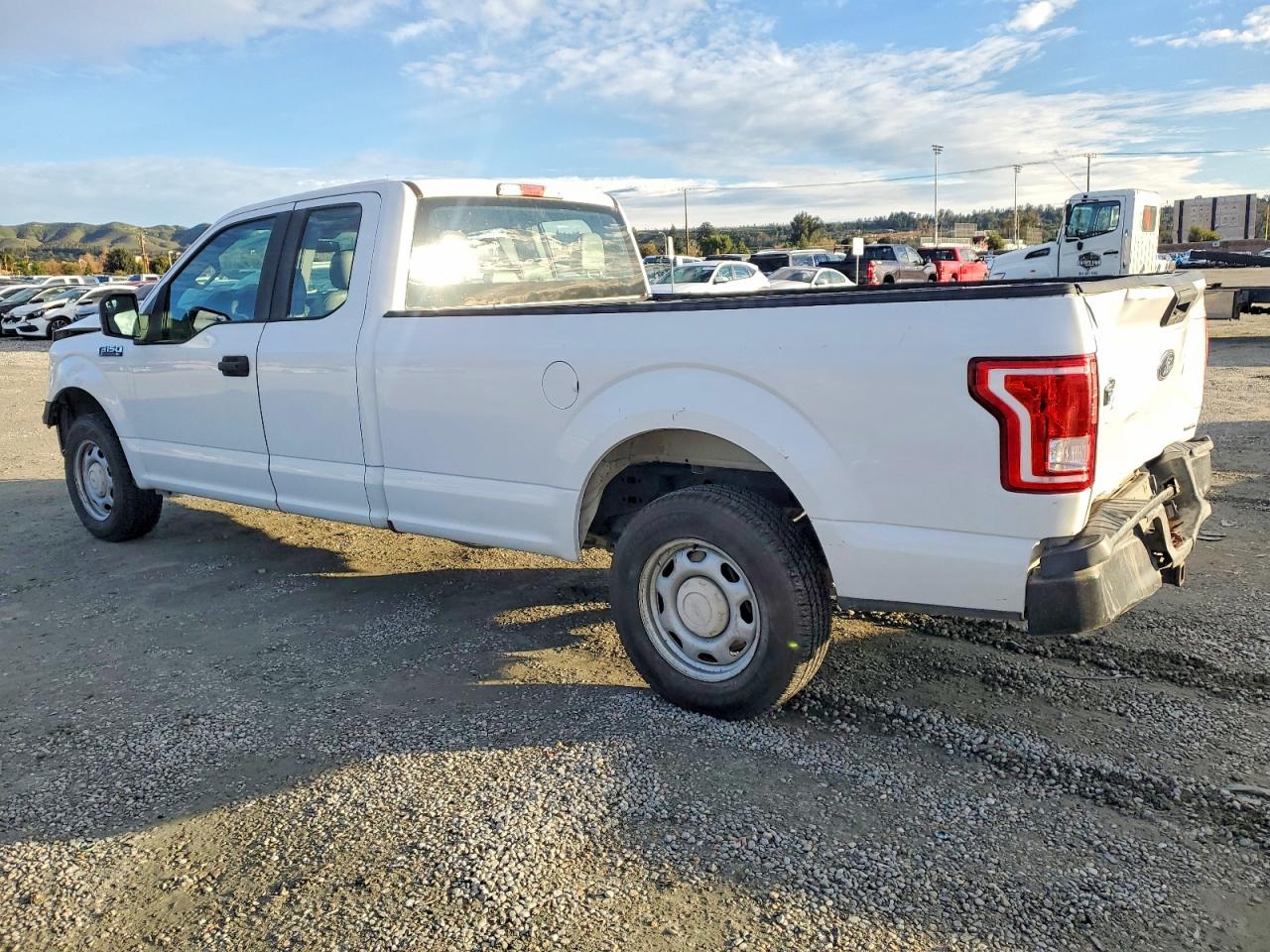 2016 FORD F150 SUPER CAB photo 2