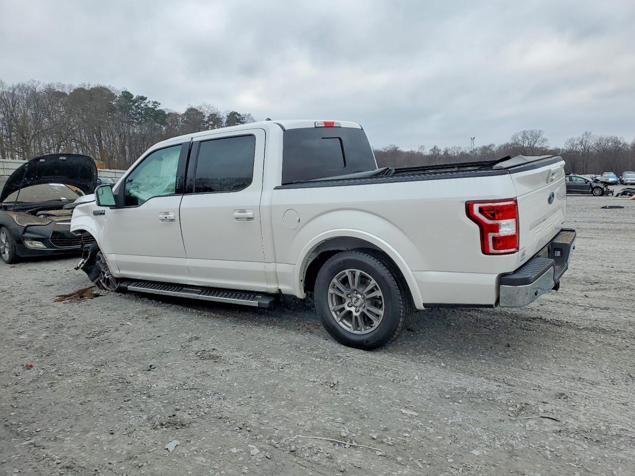 2019 FORD F150 SUPERCREW photo 2