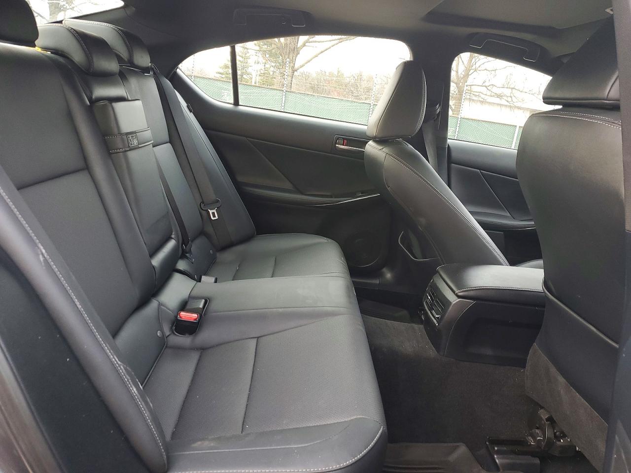 2022 LEXUS IS 300 photo 10