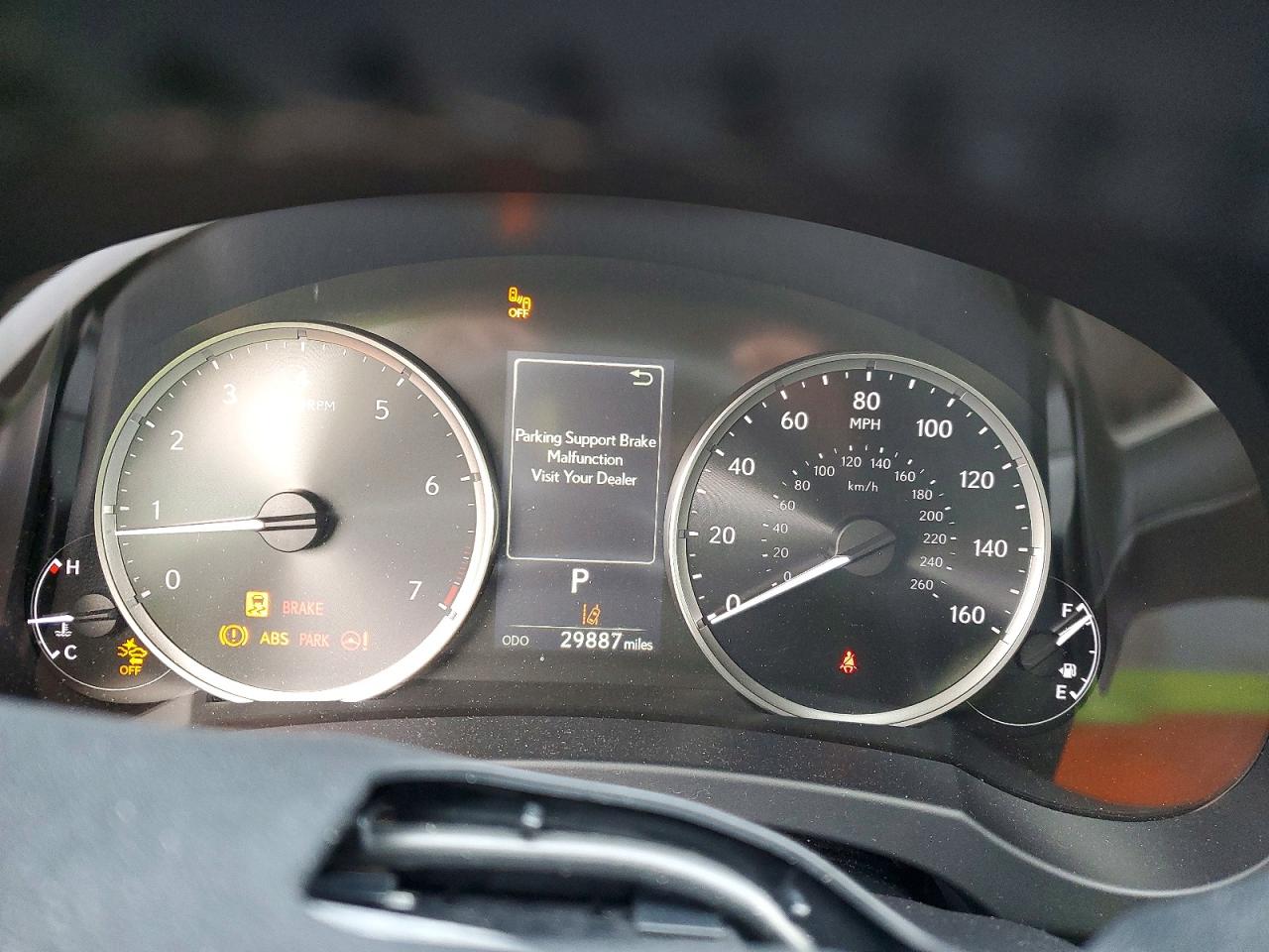 2022 LEXUS IS 300 photo 9