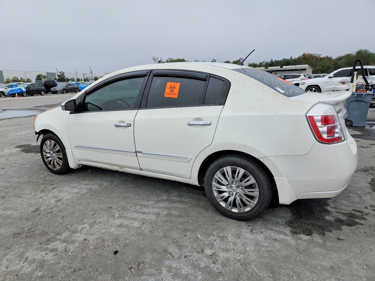2012 NISSAN SENTRA 2.0 photo 2