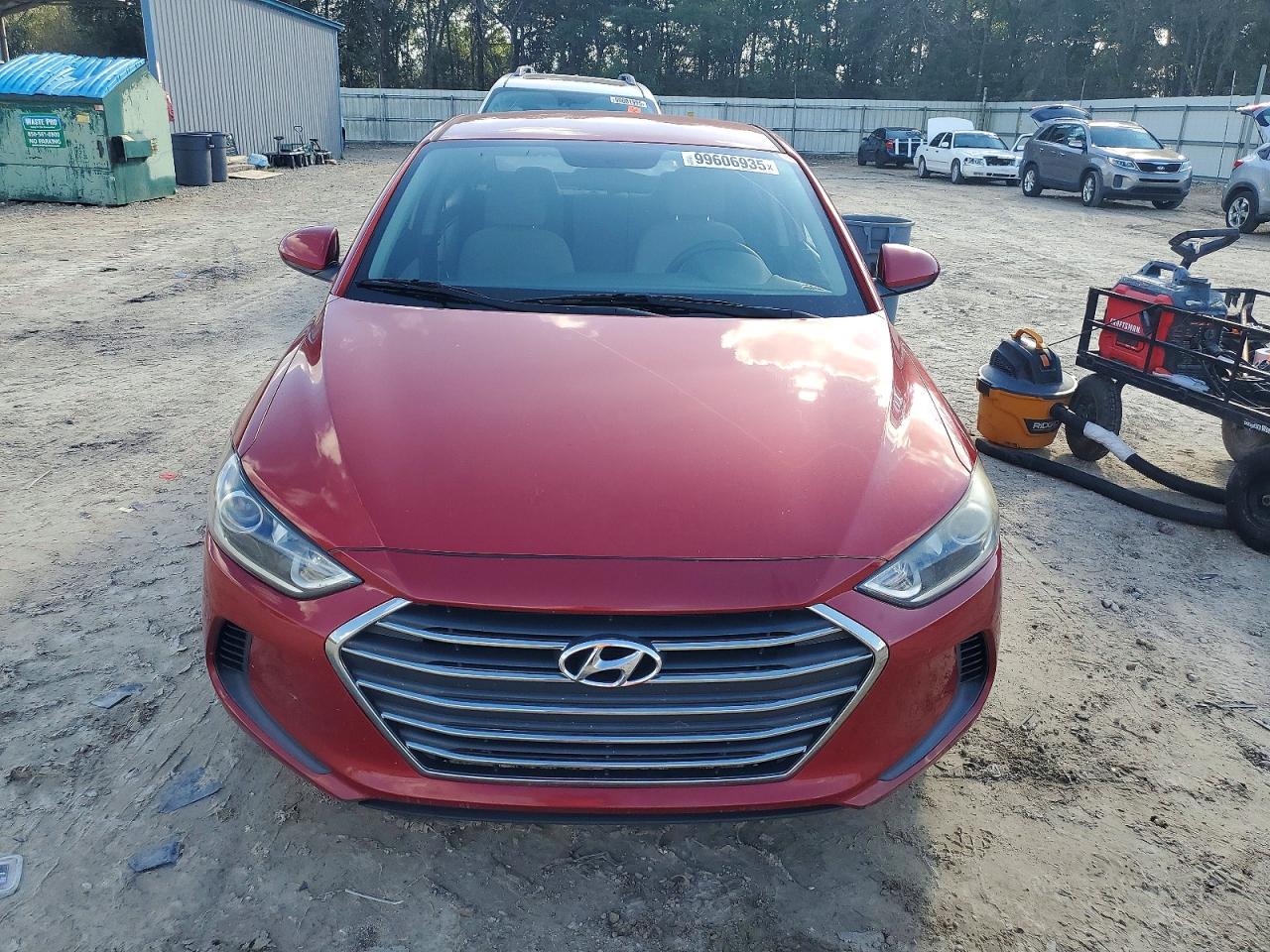 2017 HYUNDAI ELANTRA SE photo 5