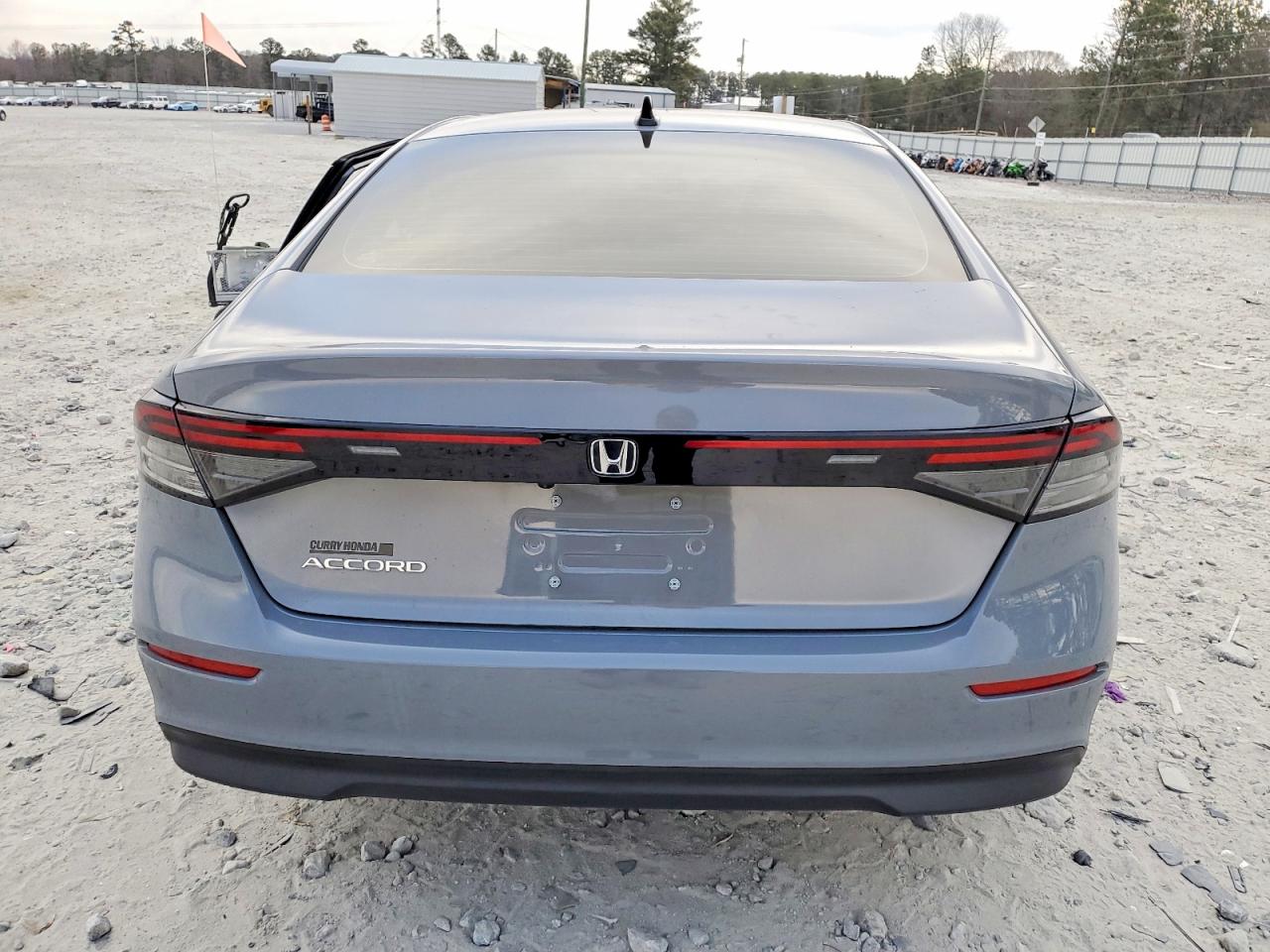 2025 HONDA ACCORD SE photo 6