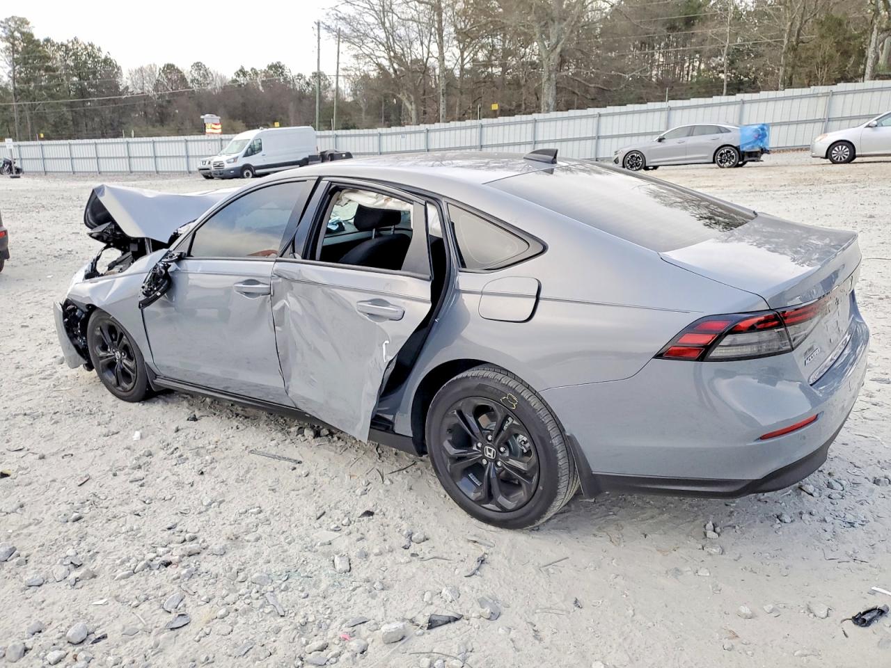 2025 HONDA ACCORD SE photo 2