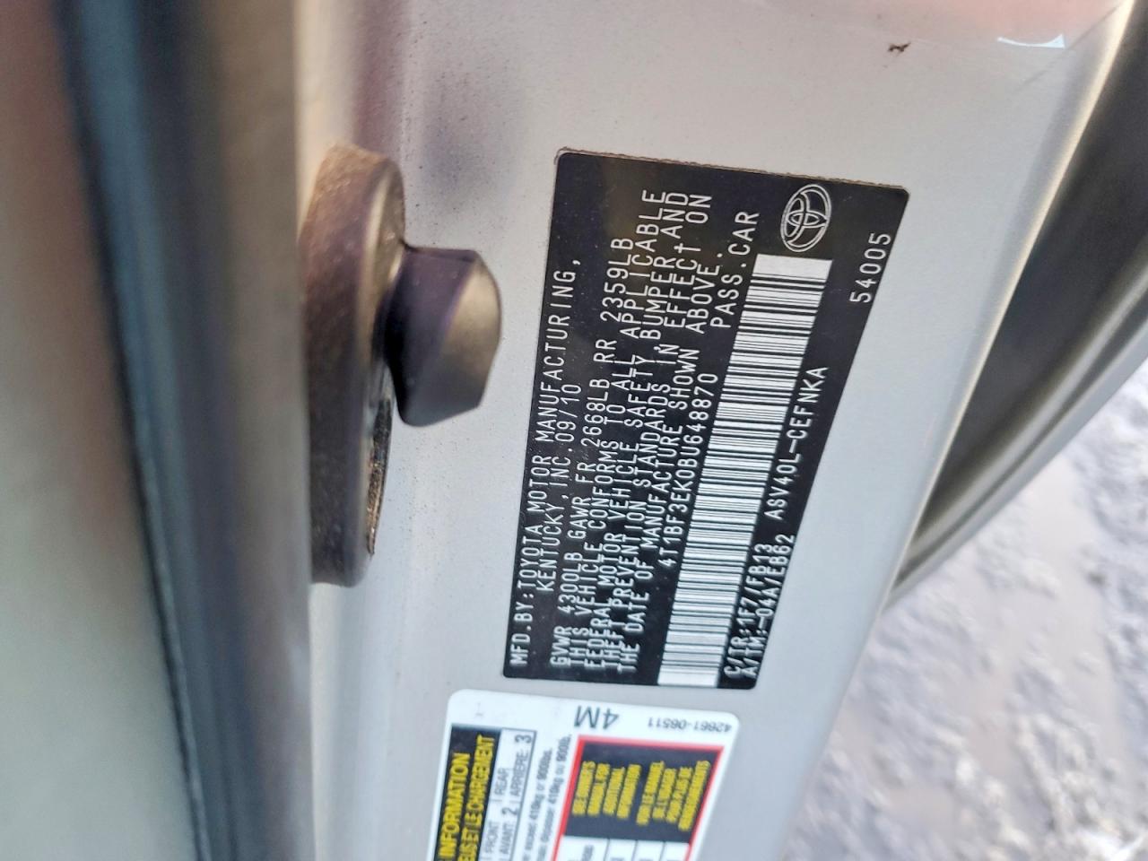2011 TOYOTA CAMRY BASE photo 13