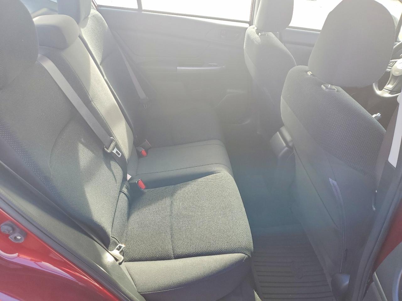 2016 SUBARU IMPREZA photo 10