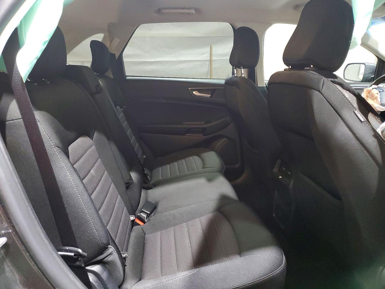 2020 FORD EDGE SE photo 41