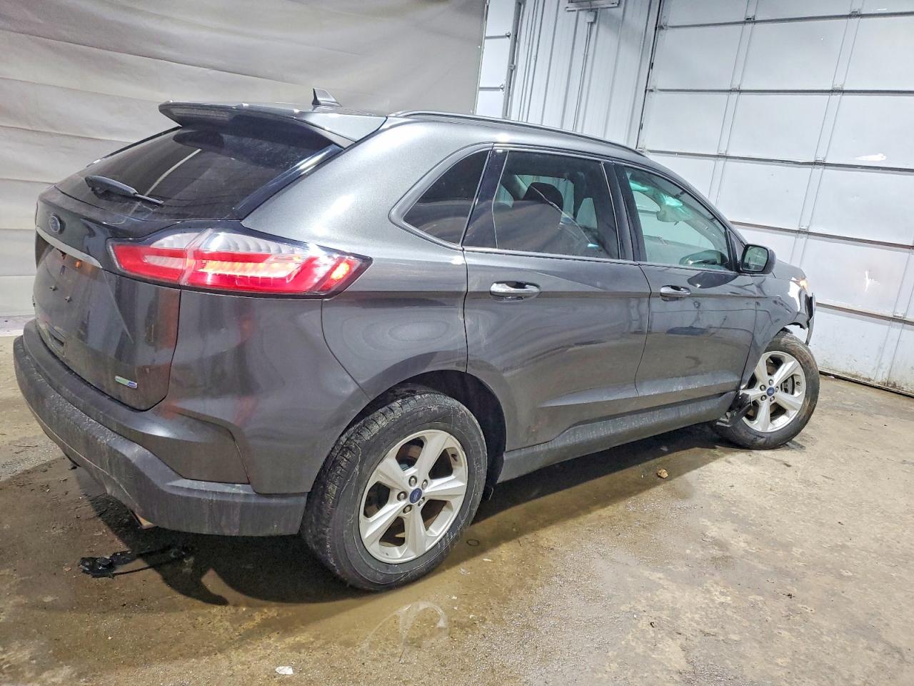 2020 FORD EDGE SE photo 9
