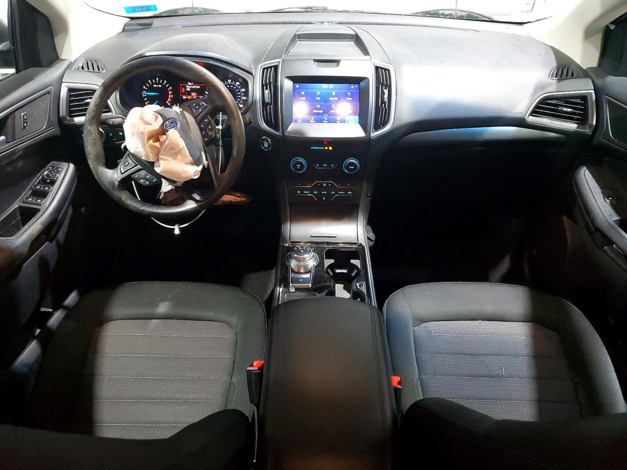 2020 FORD EDGE SE photo 29
