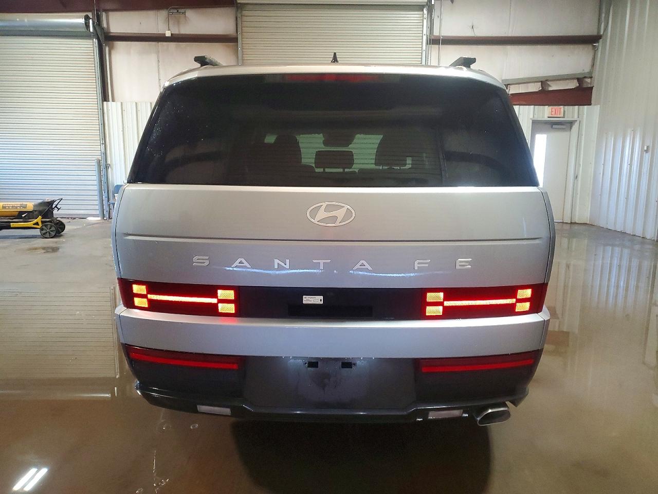 2026 HYUNDAI SANTA FE SEL photo 6