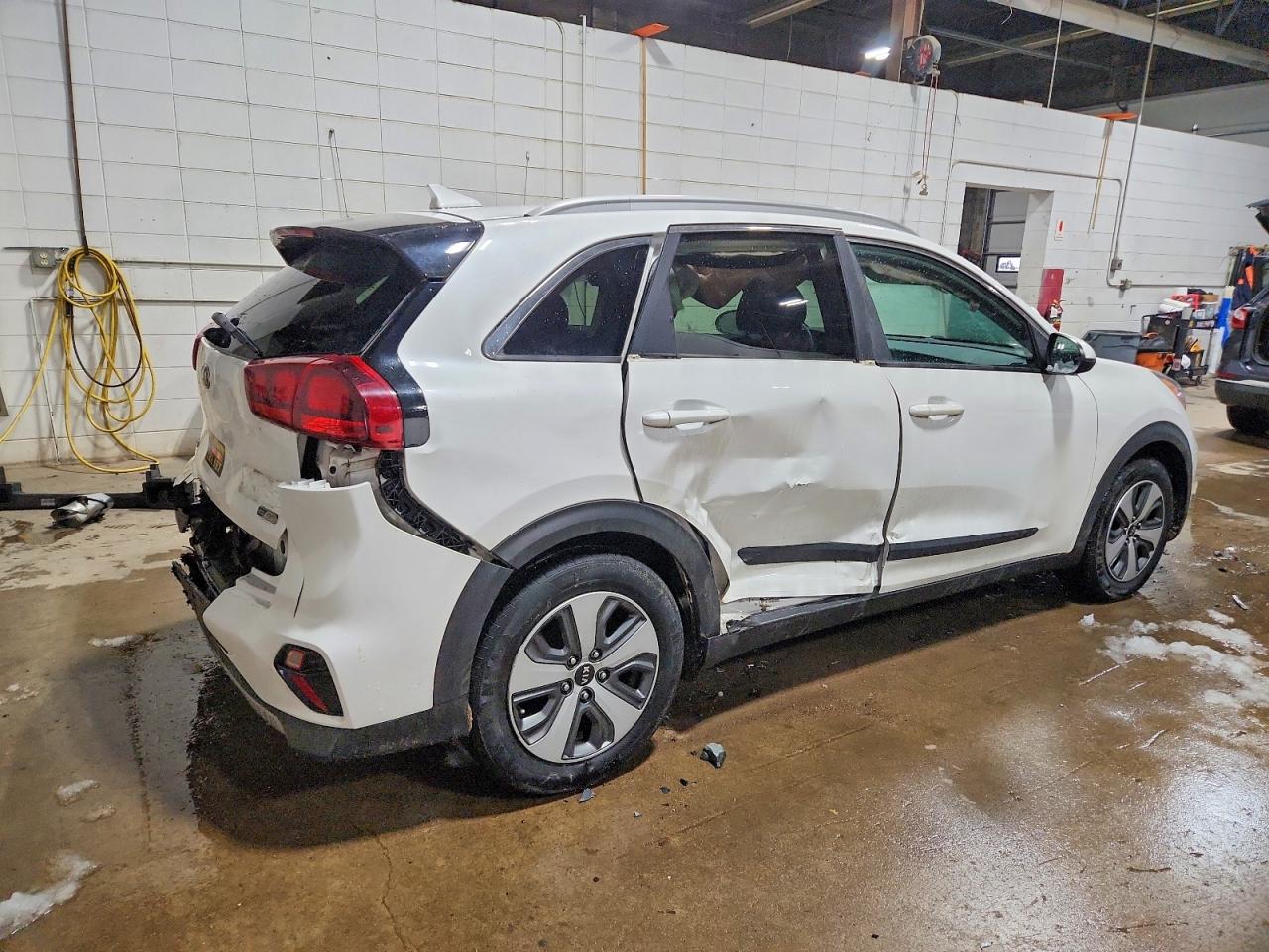2020 KIA NIRO LX photo 5