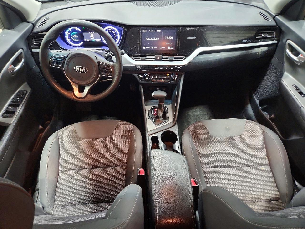 2020 KIA NIRO LX photo 15