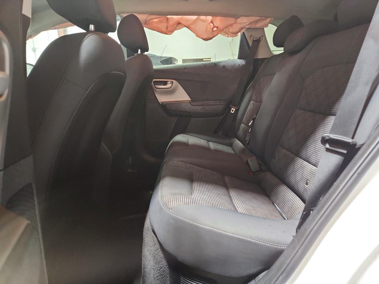 2020 KIA NIRO LX photo 21