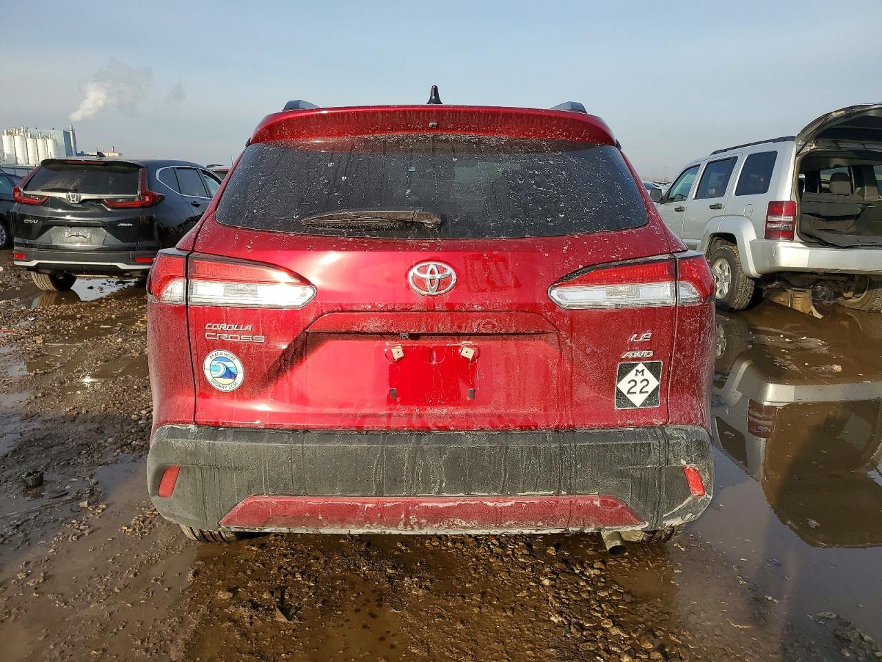 2025 TOYOTA COROLLA CROSS LE photo 6