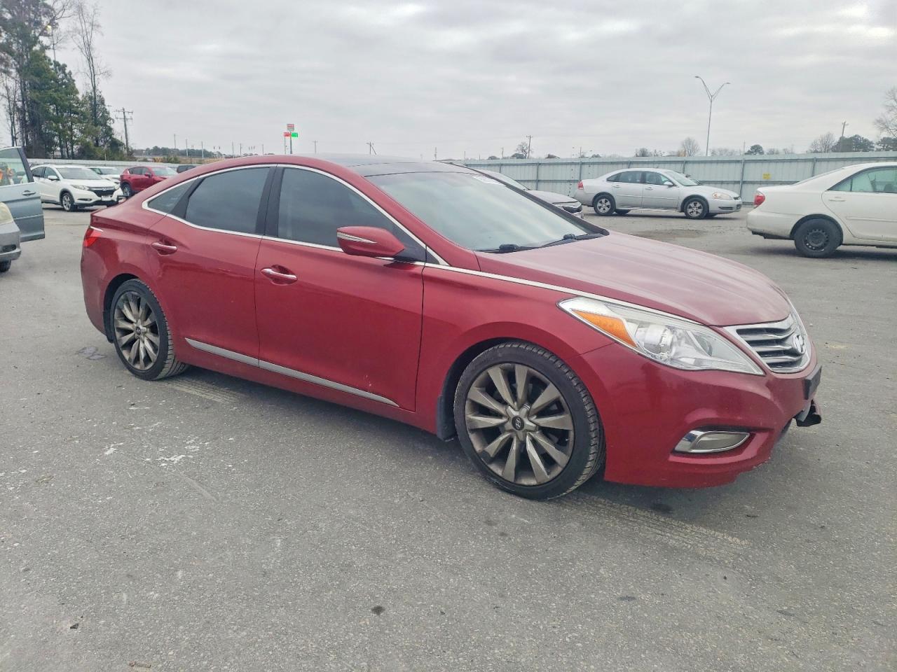 2013 HYUNDAI AZERA GLS photo 4