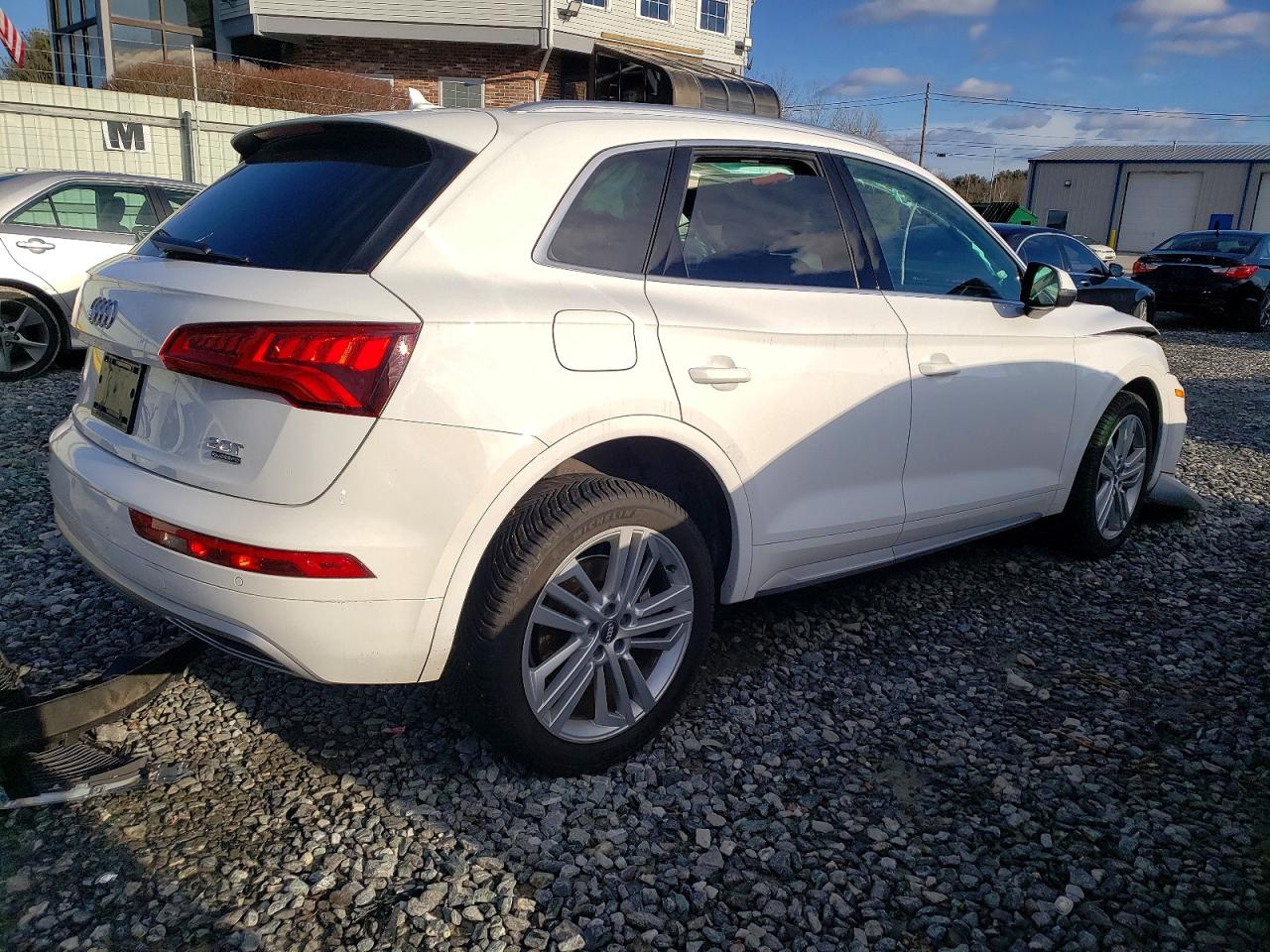 2018 AUDI Q5 PREMIUM PLUS photo 3