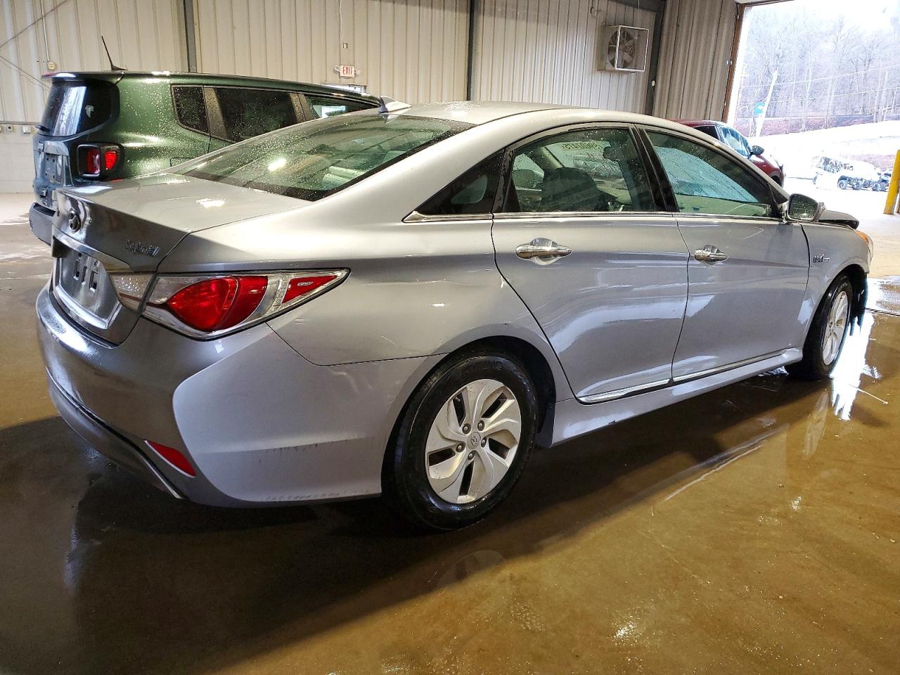 2014 HYUNDAI SONATA HYBRID photo 3