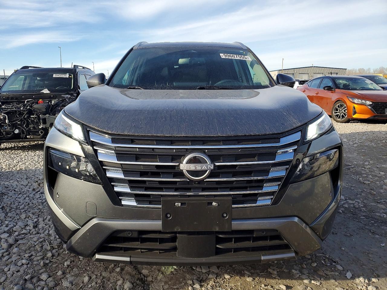 2025 NISSAN ROGUE SL photo 5