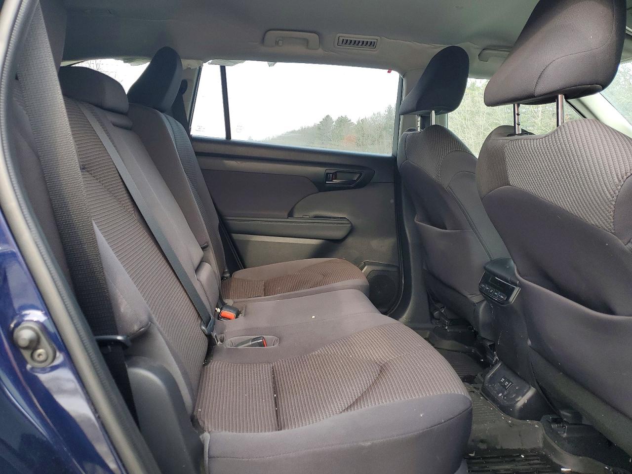 2021 TOYOTA HIGHLANDER L photo 11