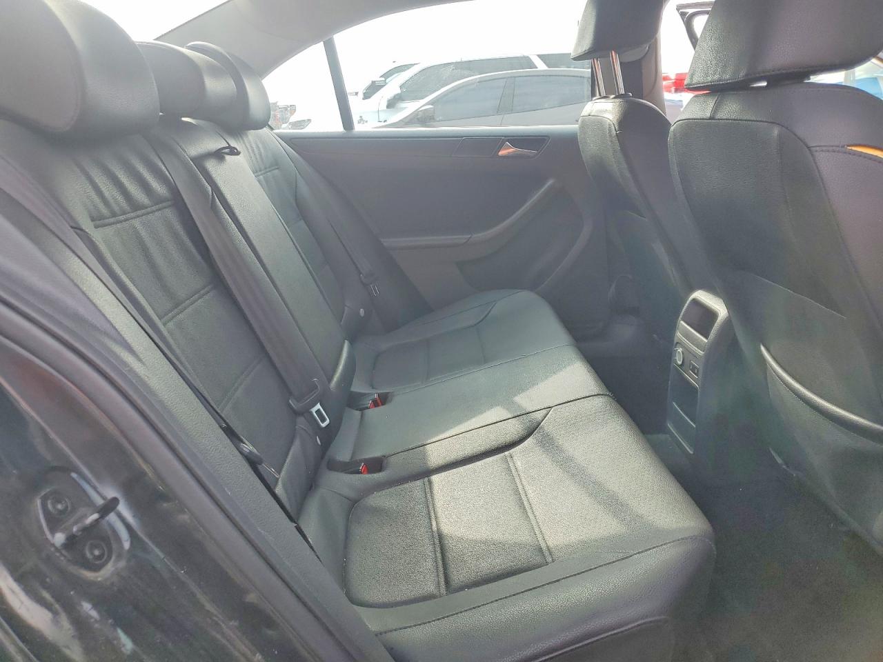 2012 VOLKSWAGEN JETTA SE photo 10